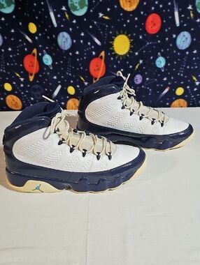 Jordan 9 Retro Pearl Blue UNC Jordan Mens Mid-Top UNC Sneakers in White and Navy
